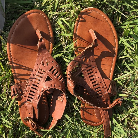 Brown Charlotte Russe sandals - Picture 4 of 4